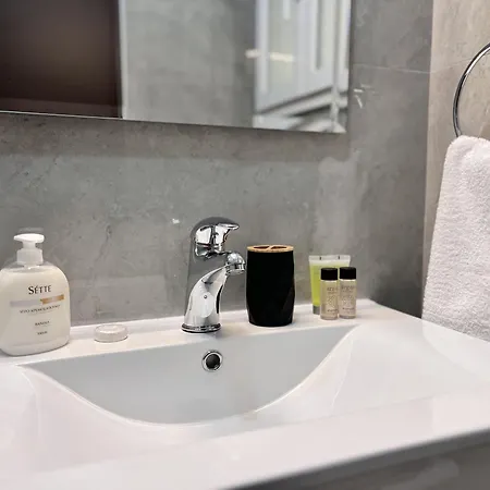 Neo Coast Λεμεσός